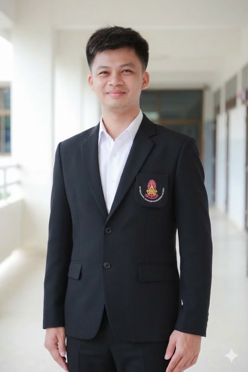 นายวรวิทย์ หอมหวล